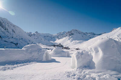 Igloos on the Tignes ice floe